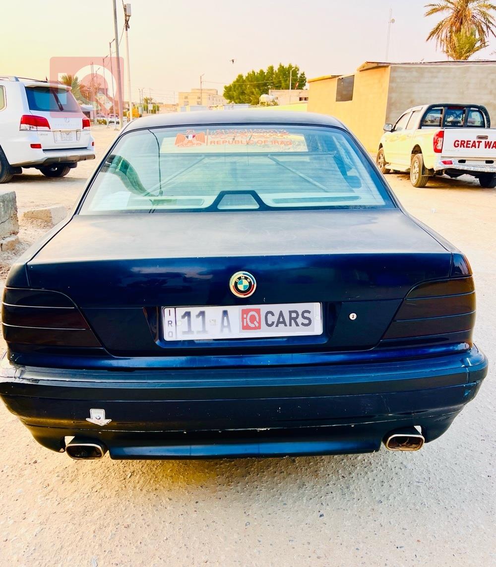 بي ام دبليو الفئة 7